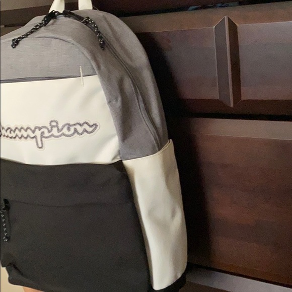 Champion backpack - Picture 3 of 7